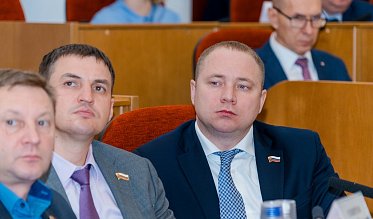 Депутаты приняли в первом чтении бюджет Оренбуржья
